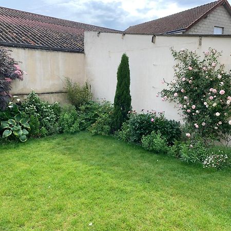 Le Claugi Villa Damery  Eksteriør billede